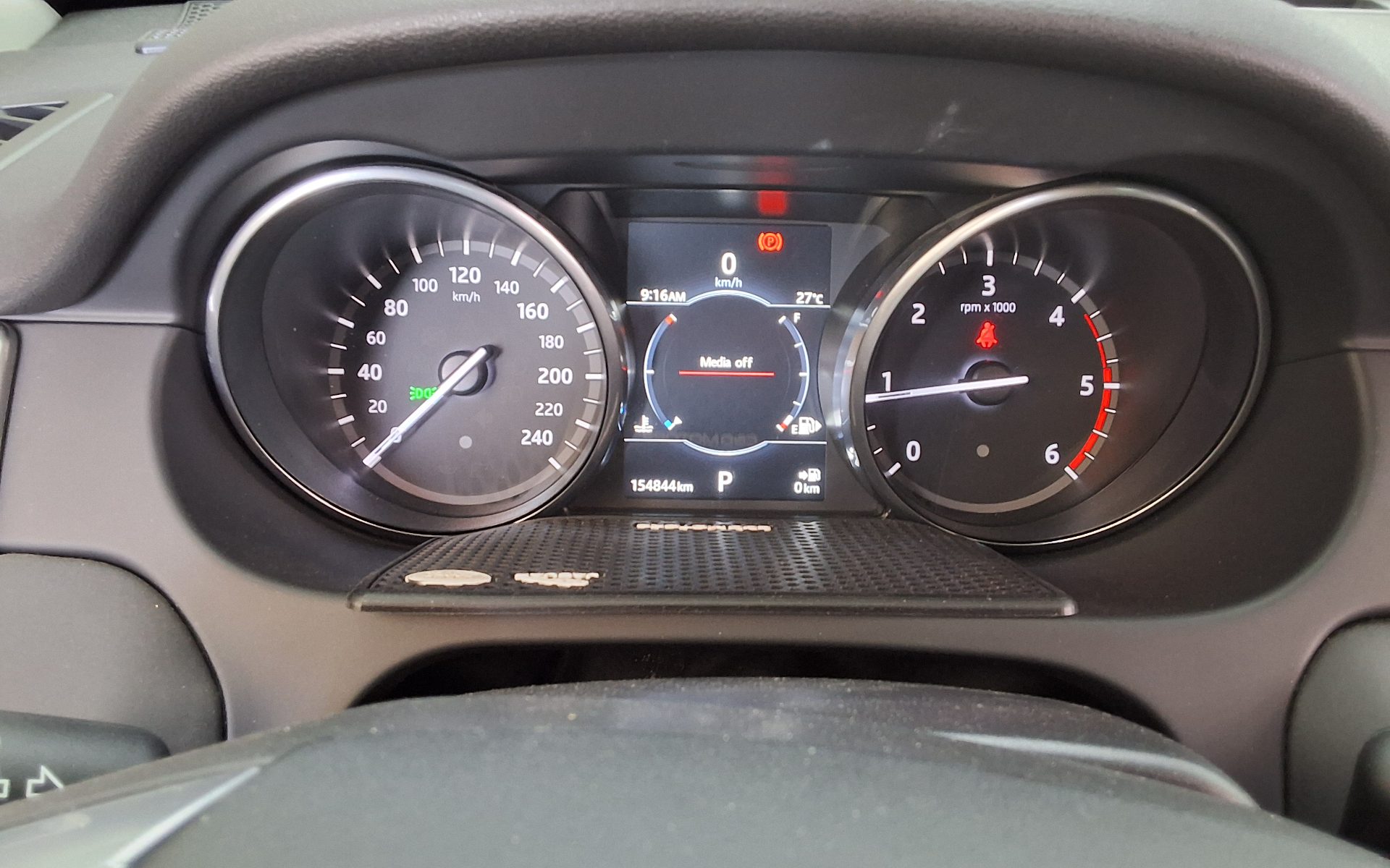2017 - land rover discovery