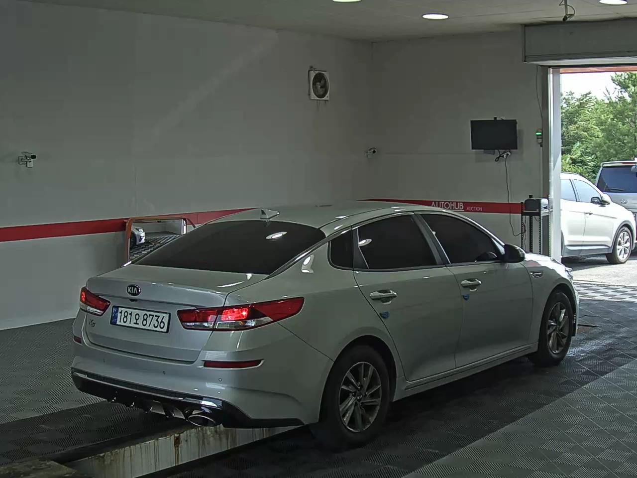 2019 - kia k5