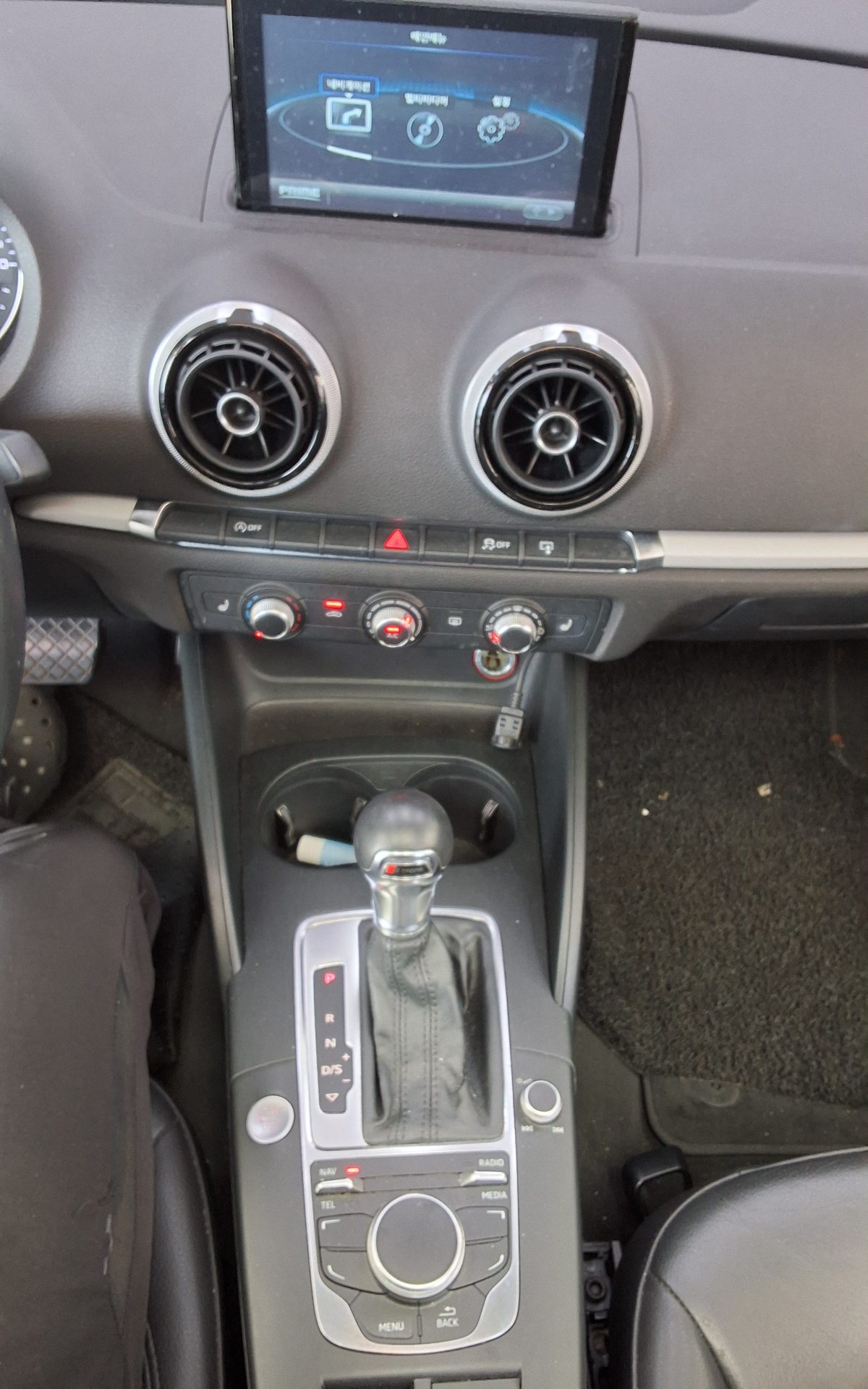 2015 - audi a3