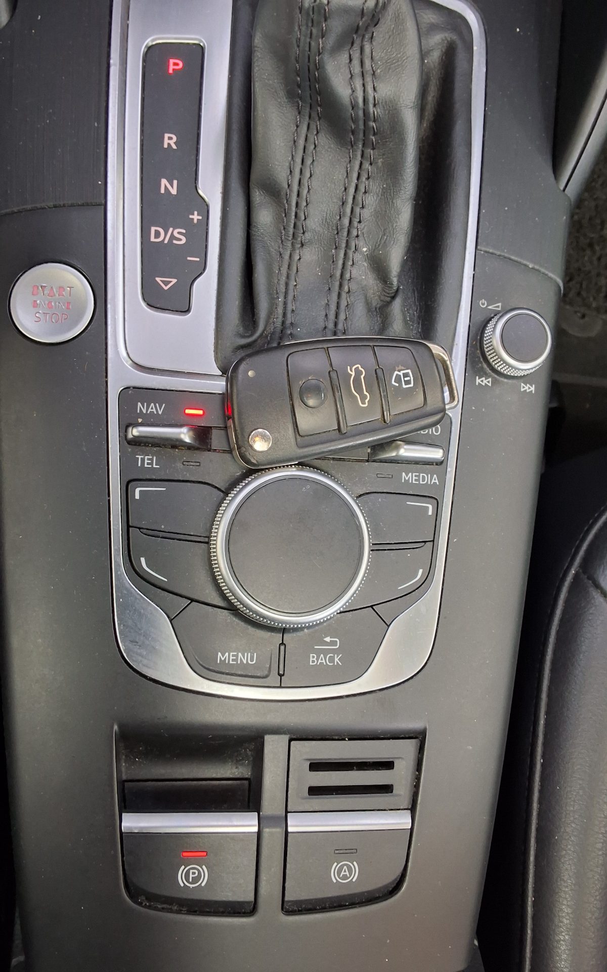 2015 - audi a3