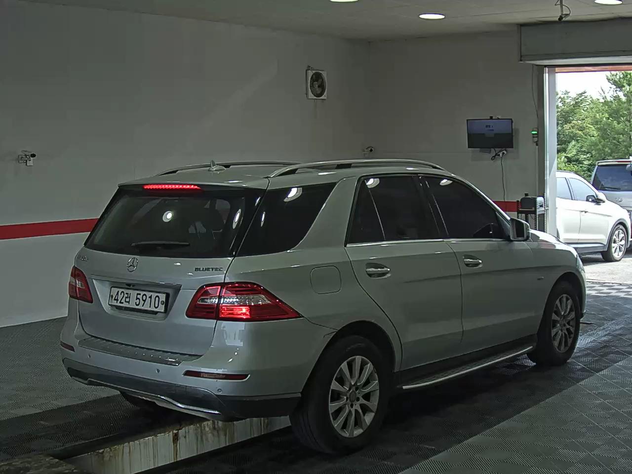 2012 - mercedes-benz ml250