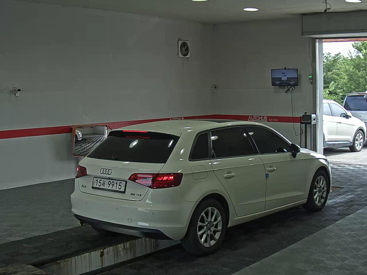2015 - audi a3