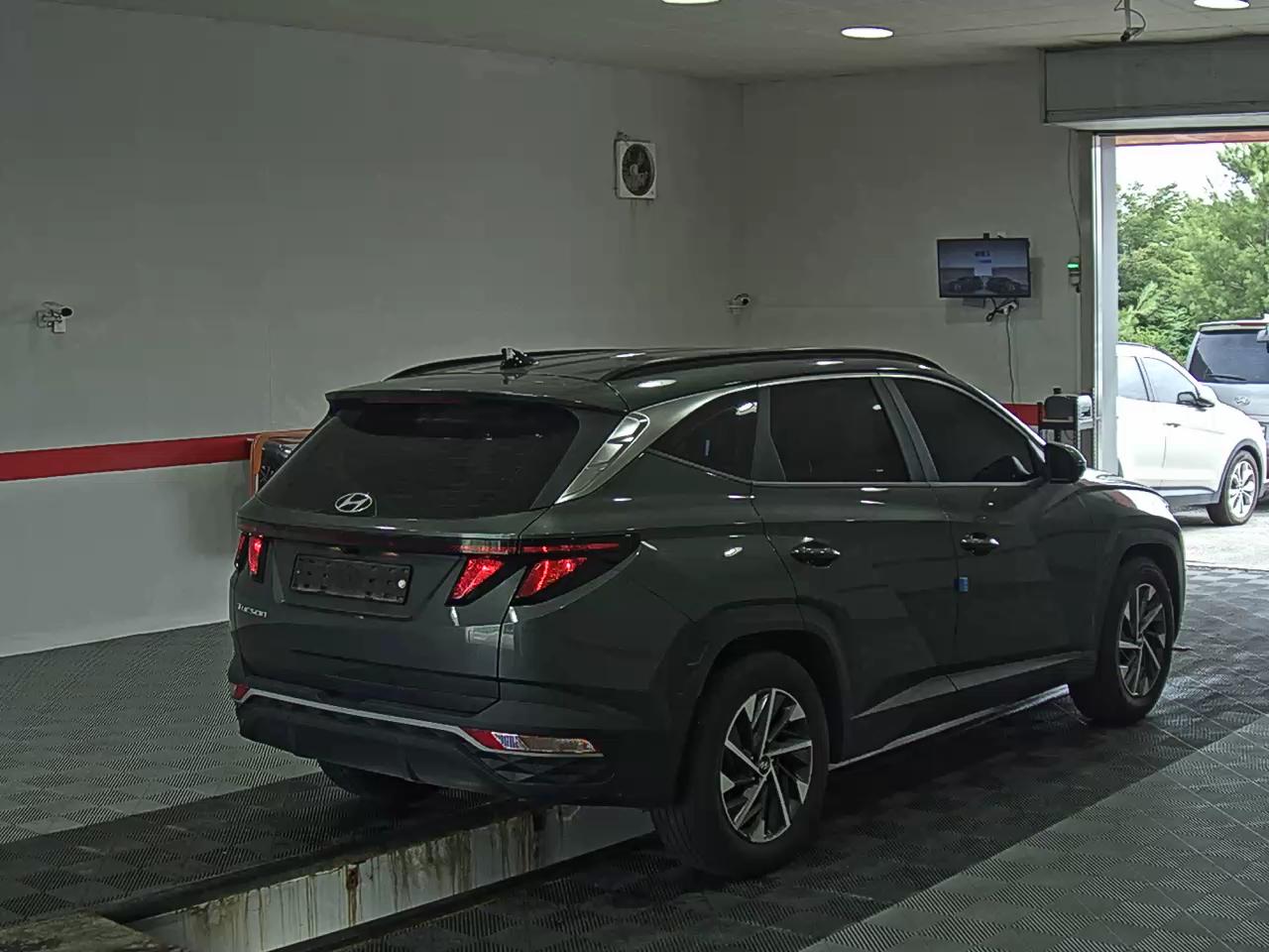 2022 - hyundai tucson