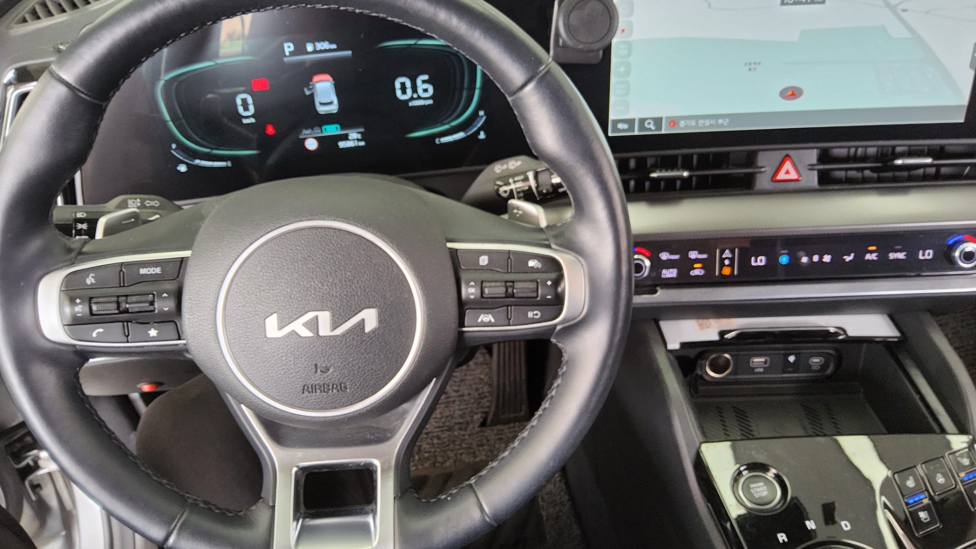 2024 - kia sportage