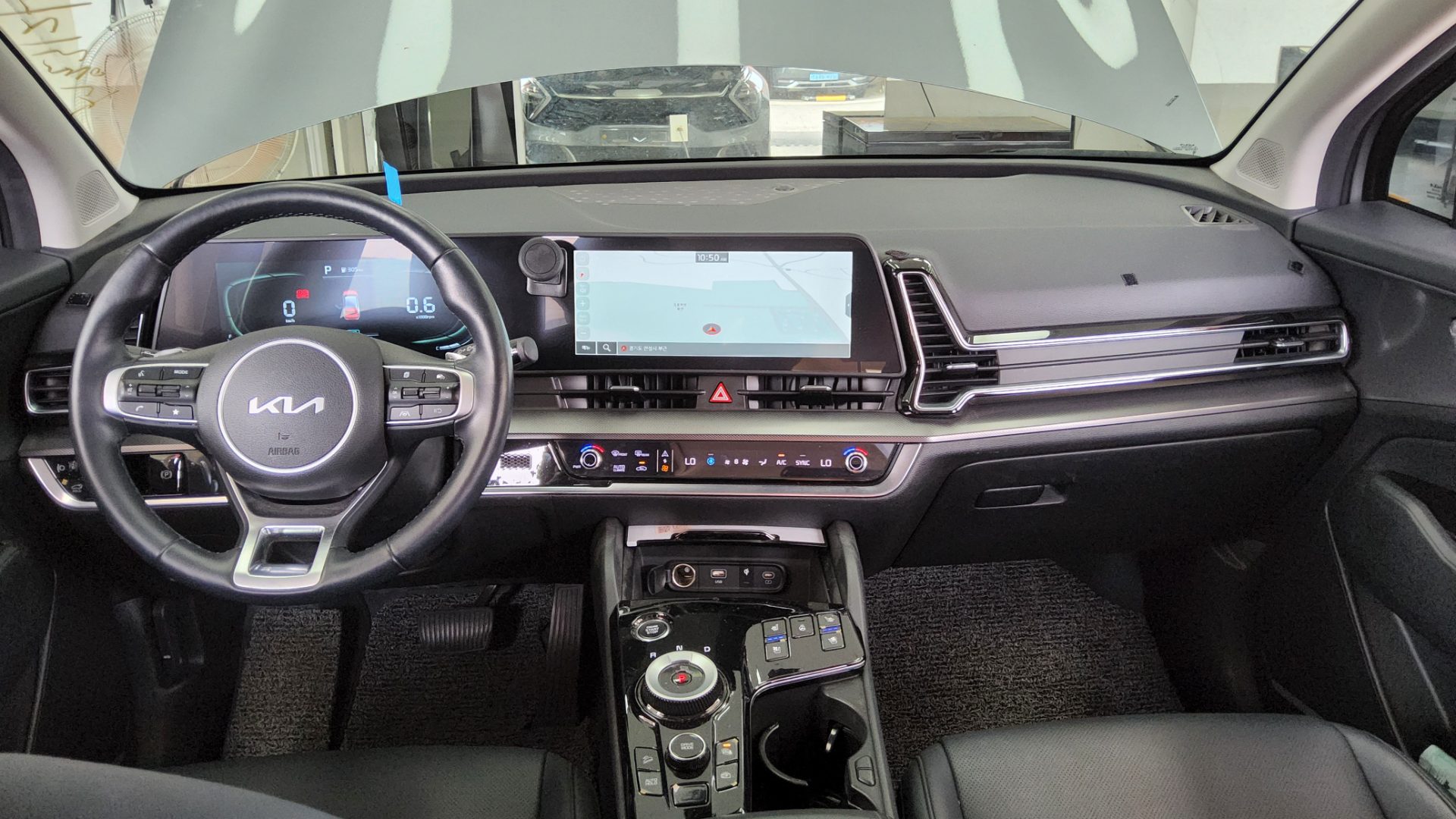 2024 - kia sportage
