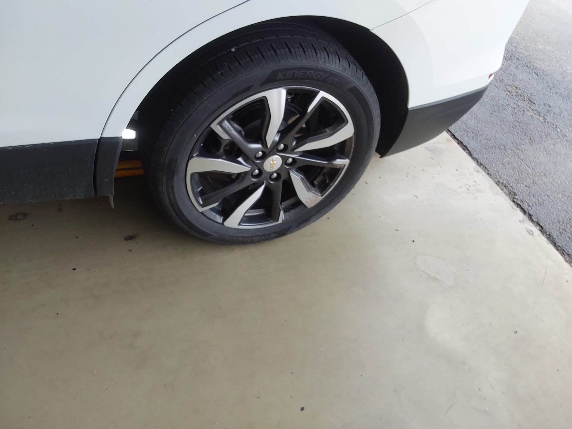 2022 - chevrolet equinox