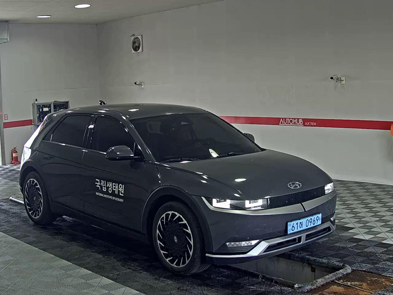 2023 - hyundai ioniq
