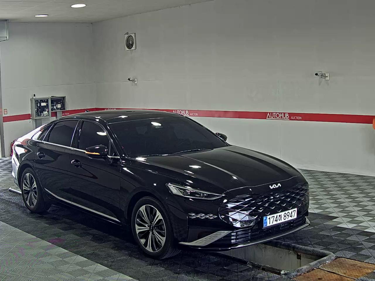 2023 - kia k8