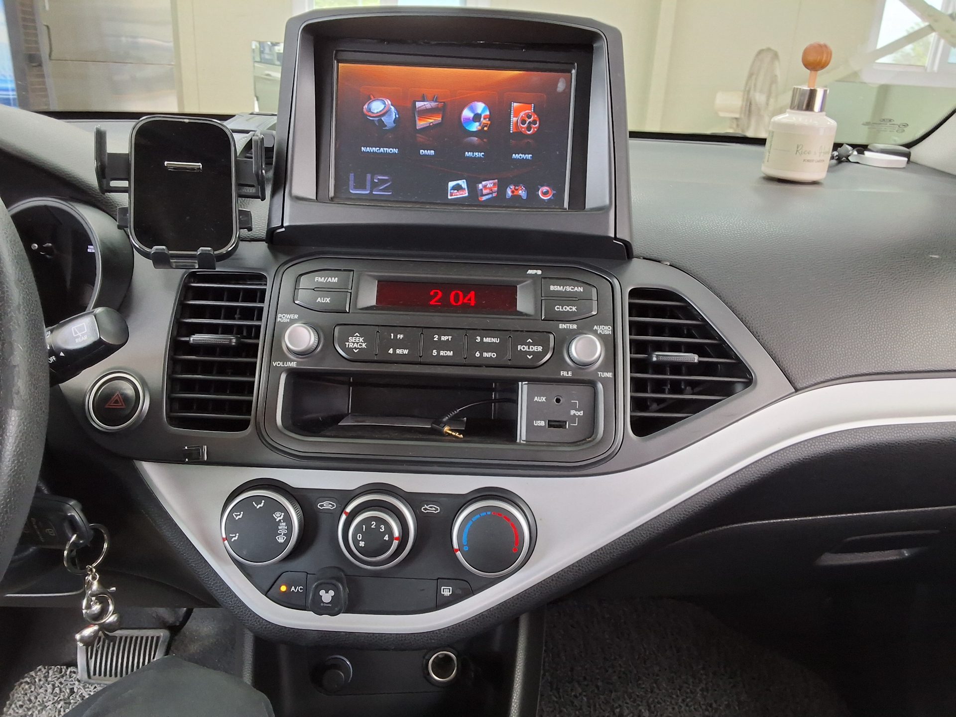 2012 - kia morning