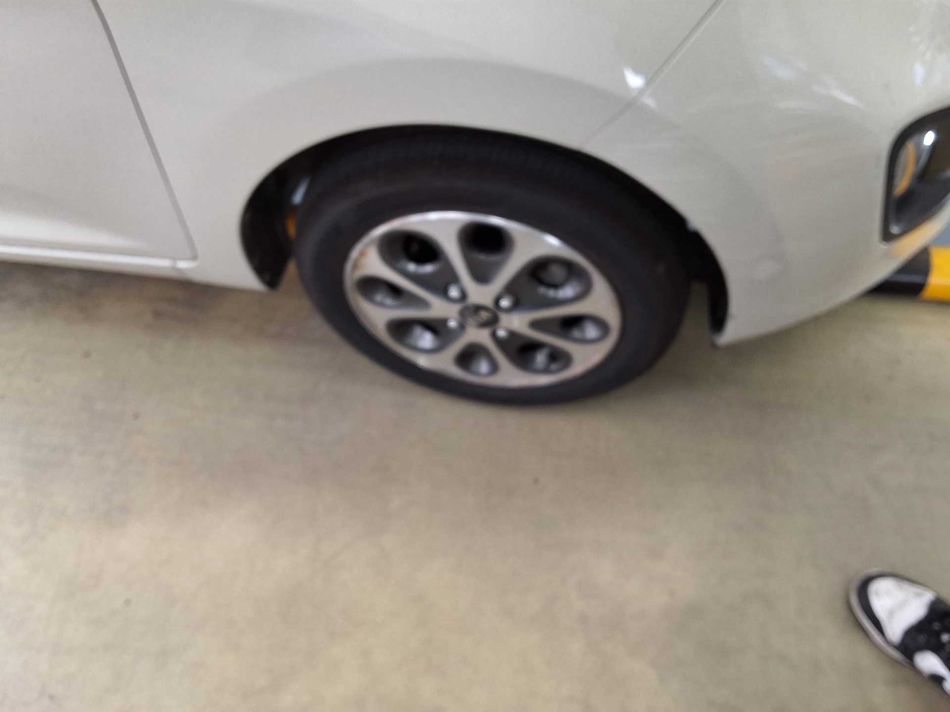 2012 - kia morning