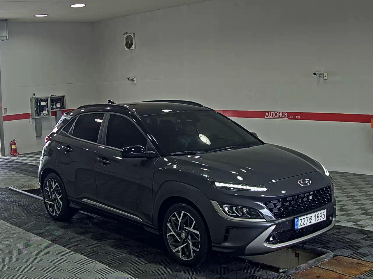 2023 - hyundai kona