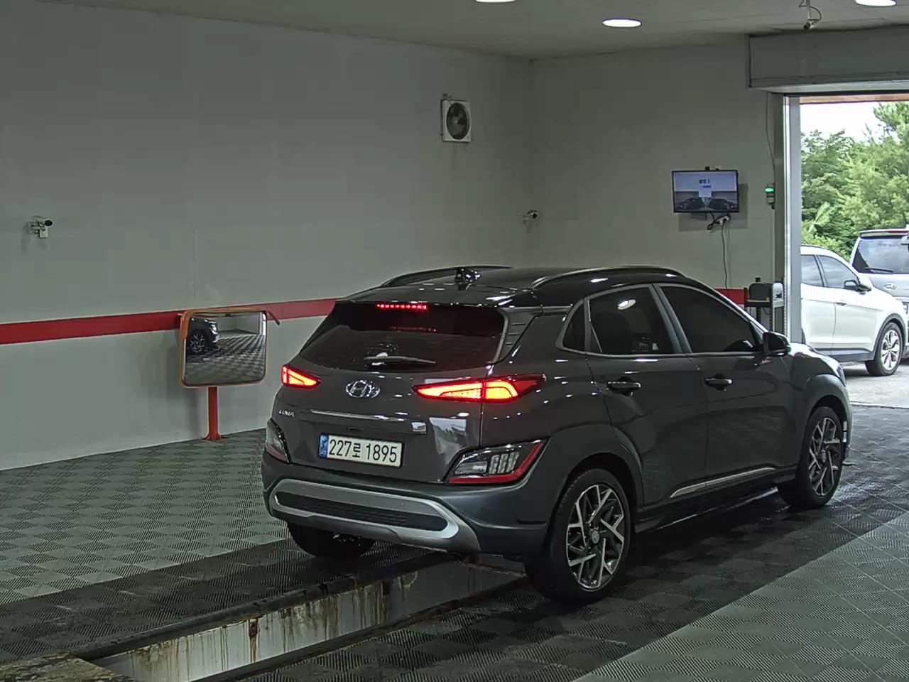 2023 - hyundai kona