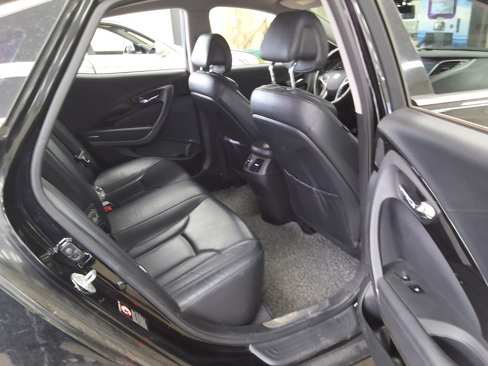 2016 - hyundai grandeur