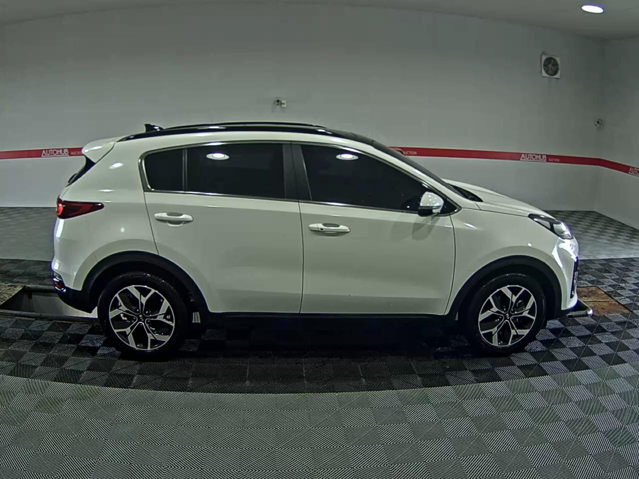 2020 - kia sportage