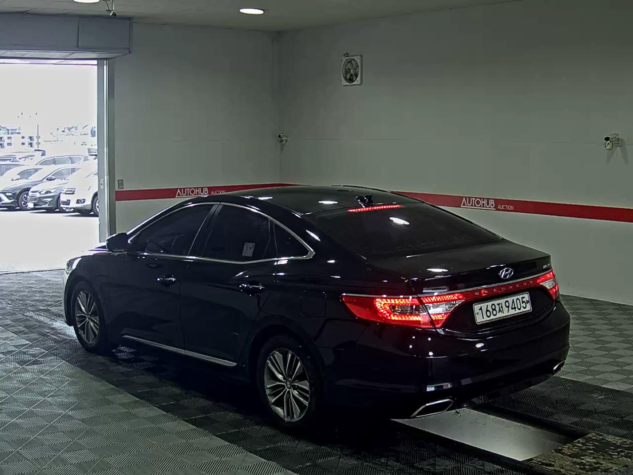 2016 - hyundai grandeur