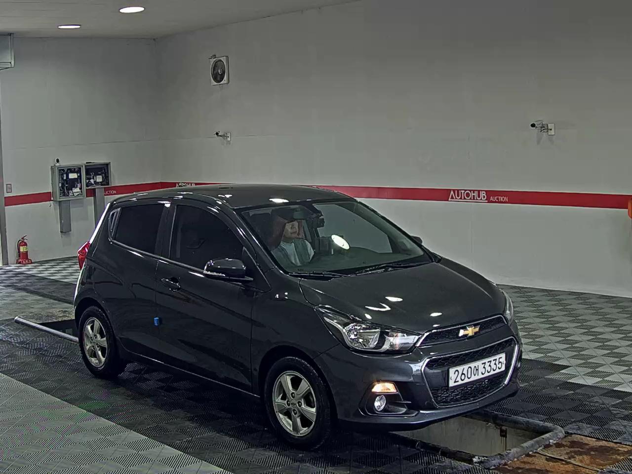2017 - chevrolet spark