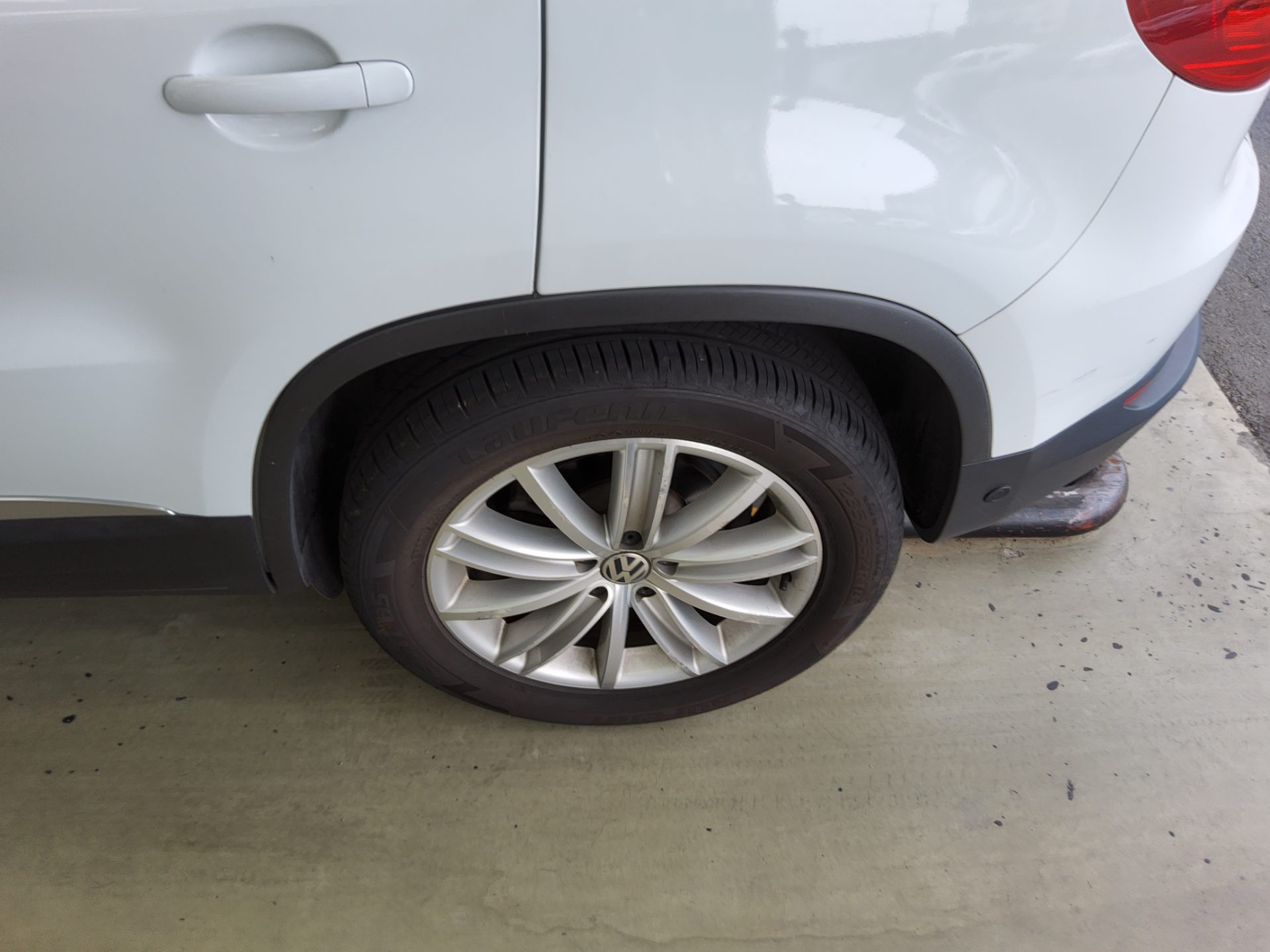 2014 - volkswagen tiguan