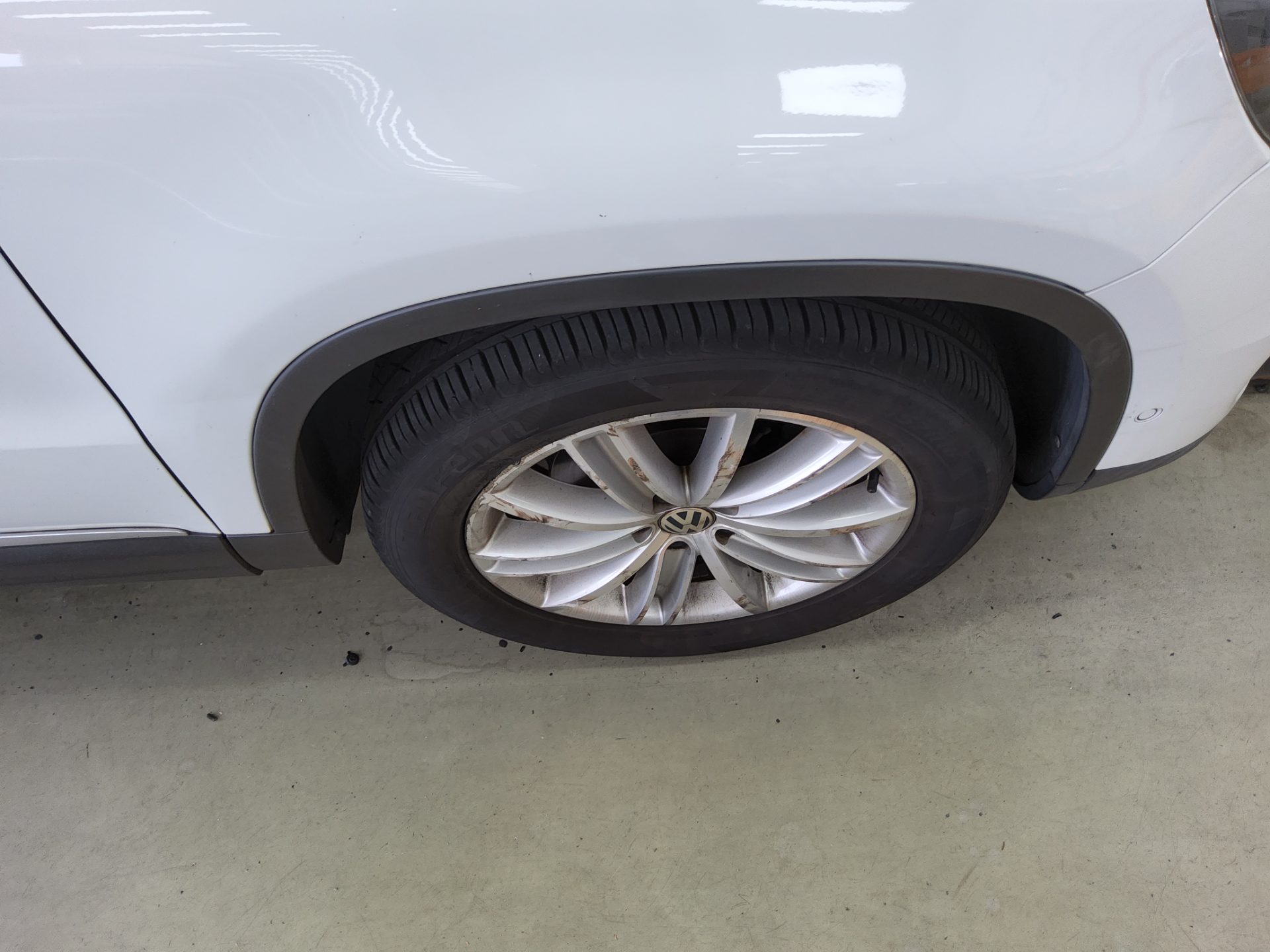 2014 - volkswagen tiguan