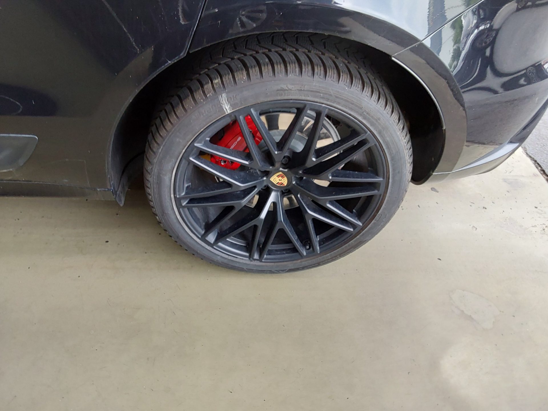 2023 - porsche macan