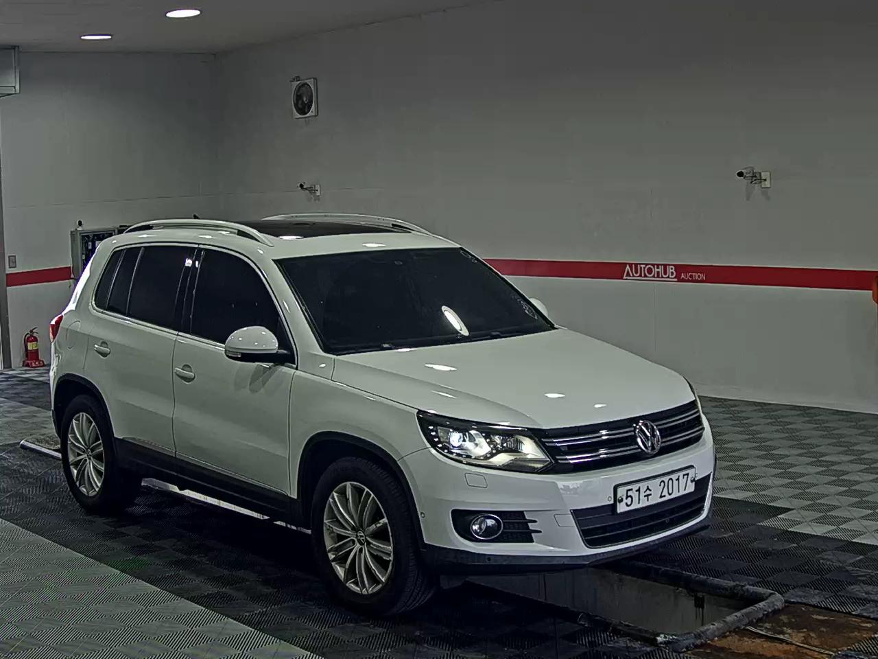 2014 - volkswagen tiguan