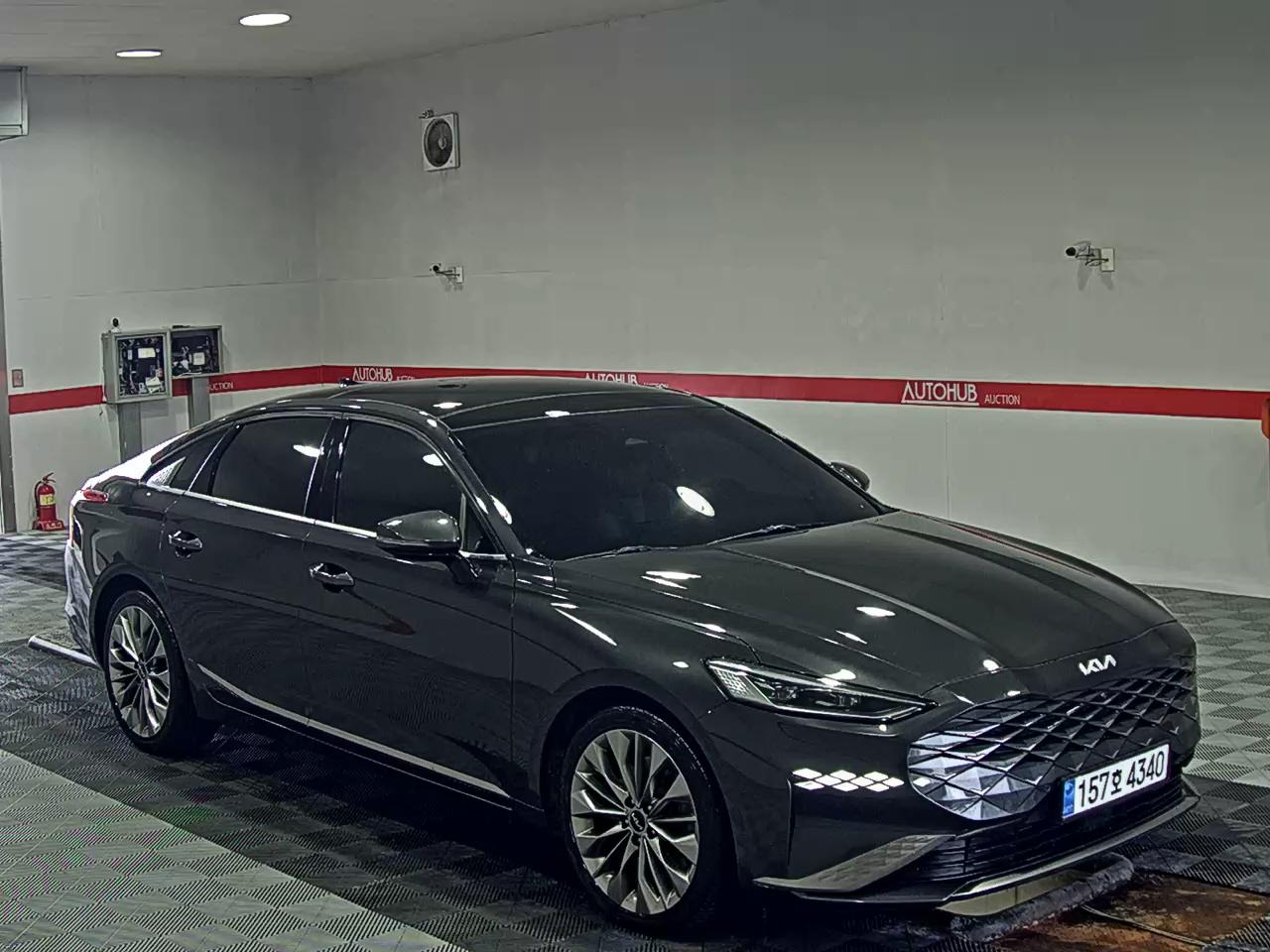 2022 - kia k8