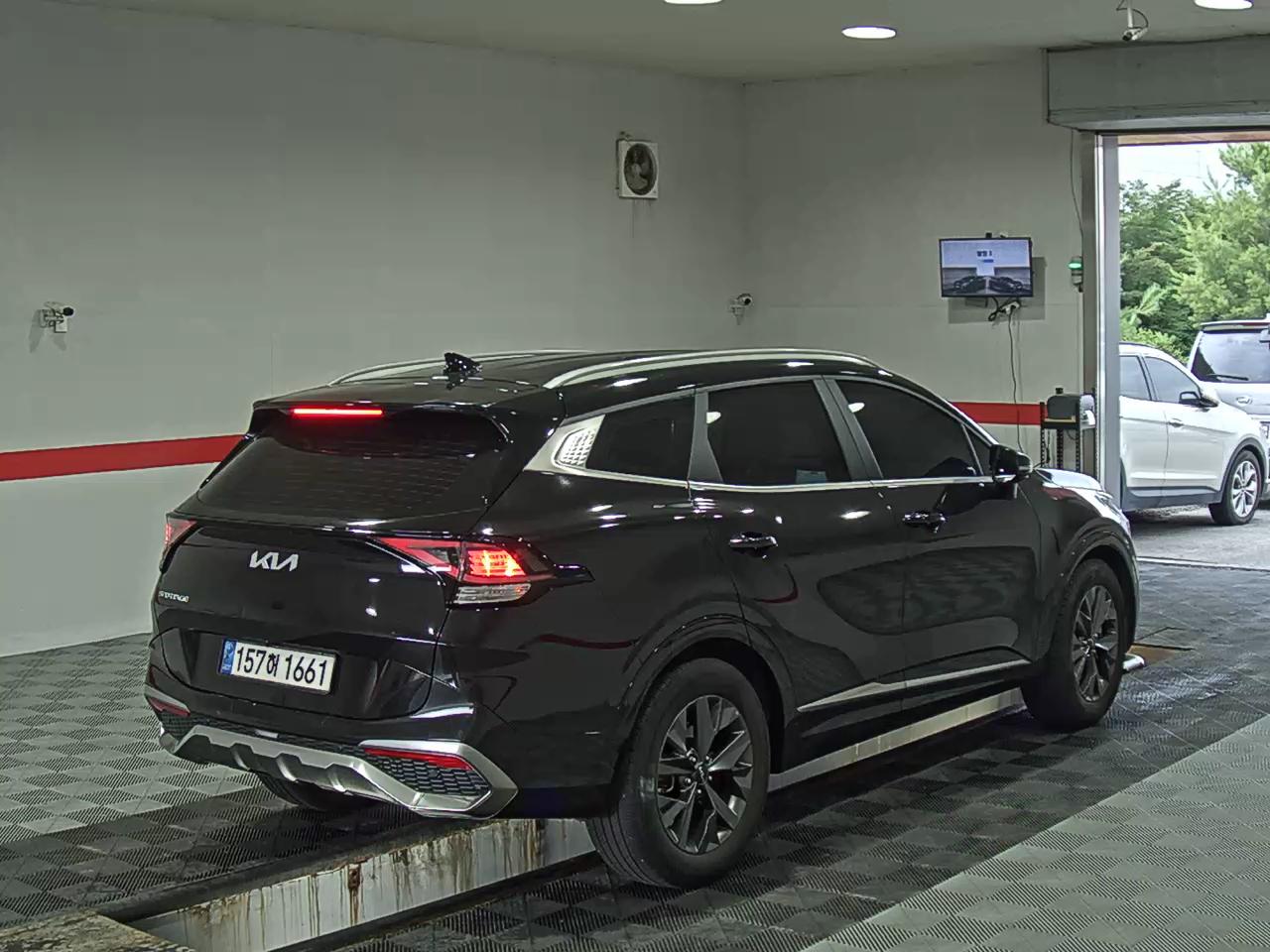 2022 - kia sportage
