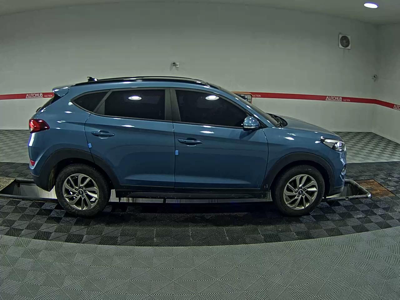 2017 - hyundai tucson