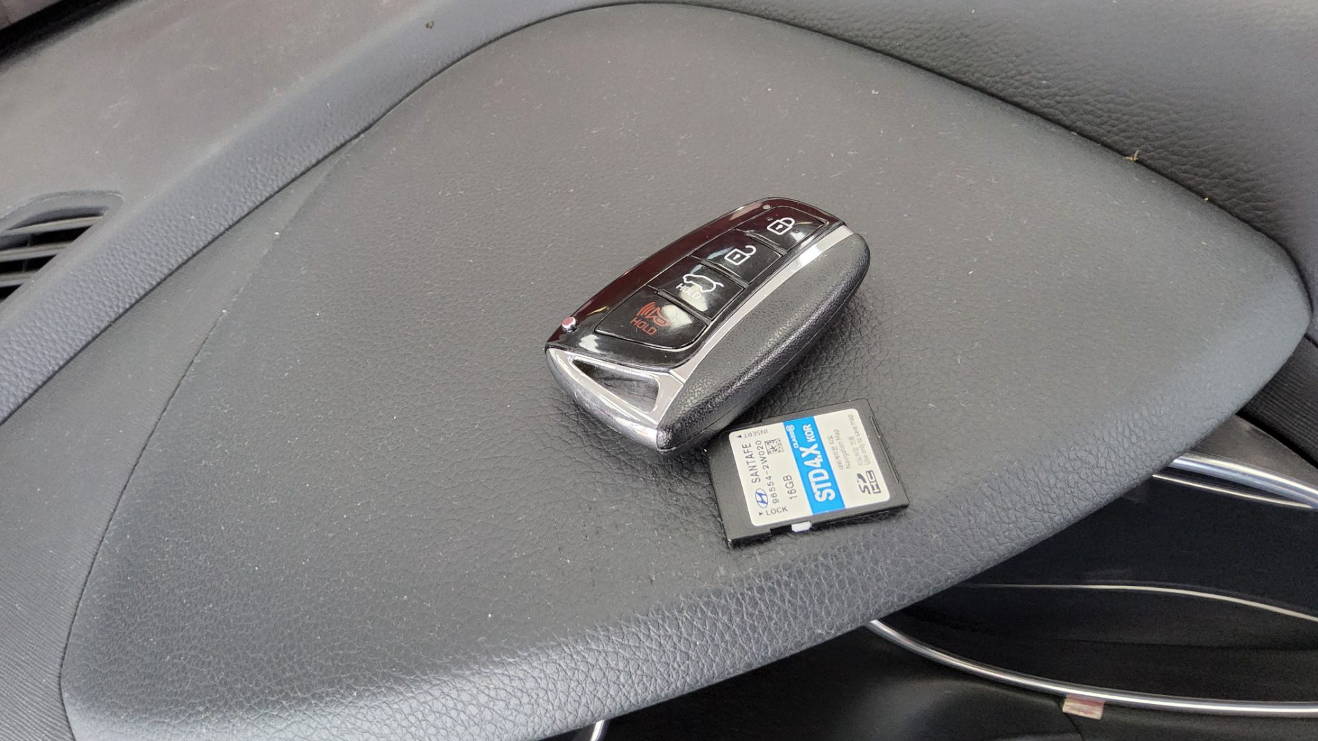 2016 - hyundai santa fe