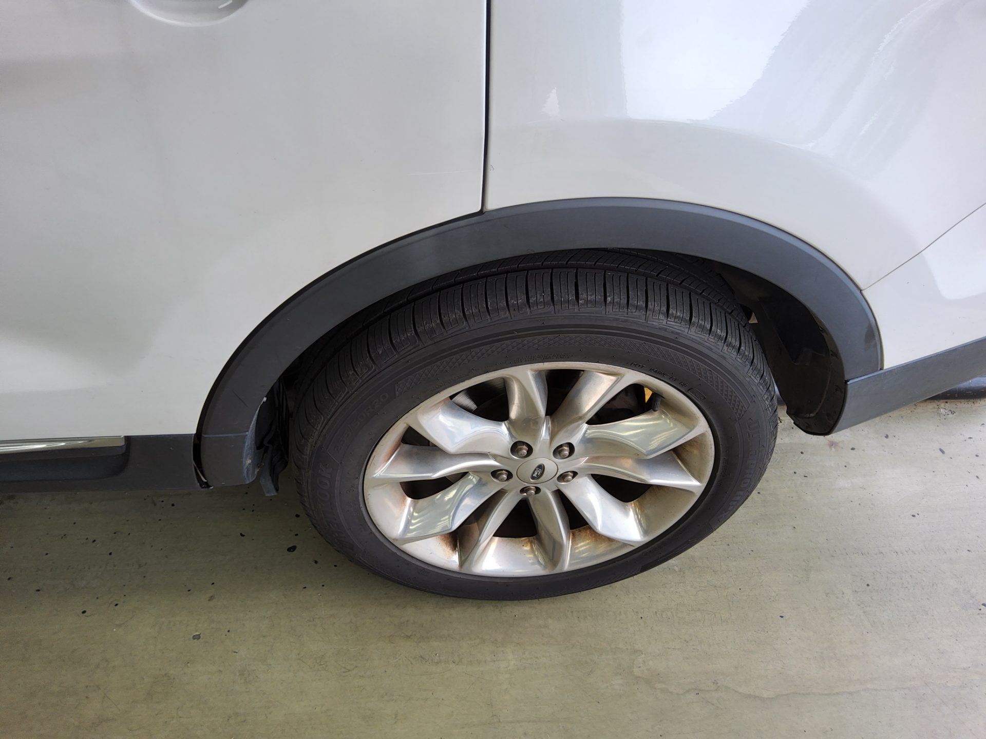 2014 - ford explorer