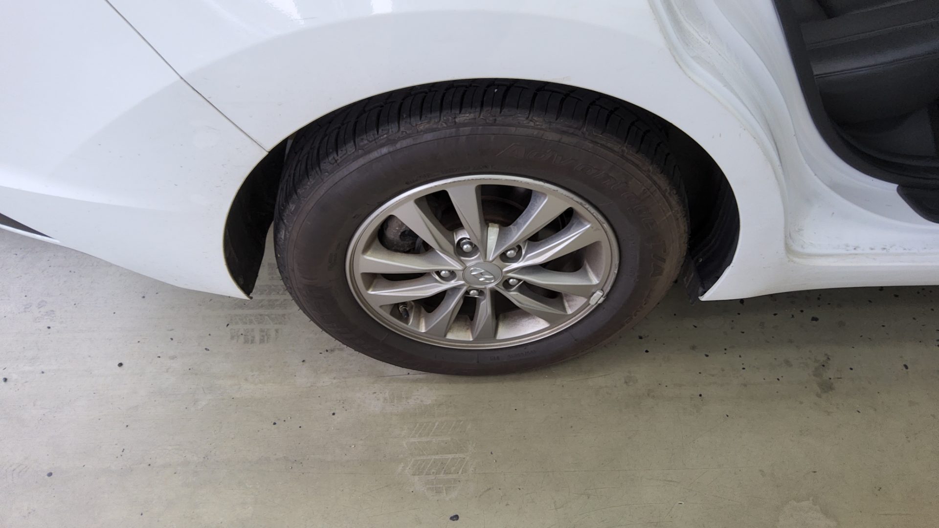 2019 - hyundai avante