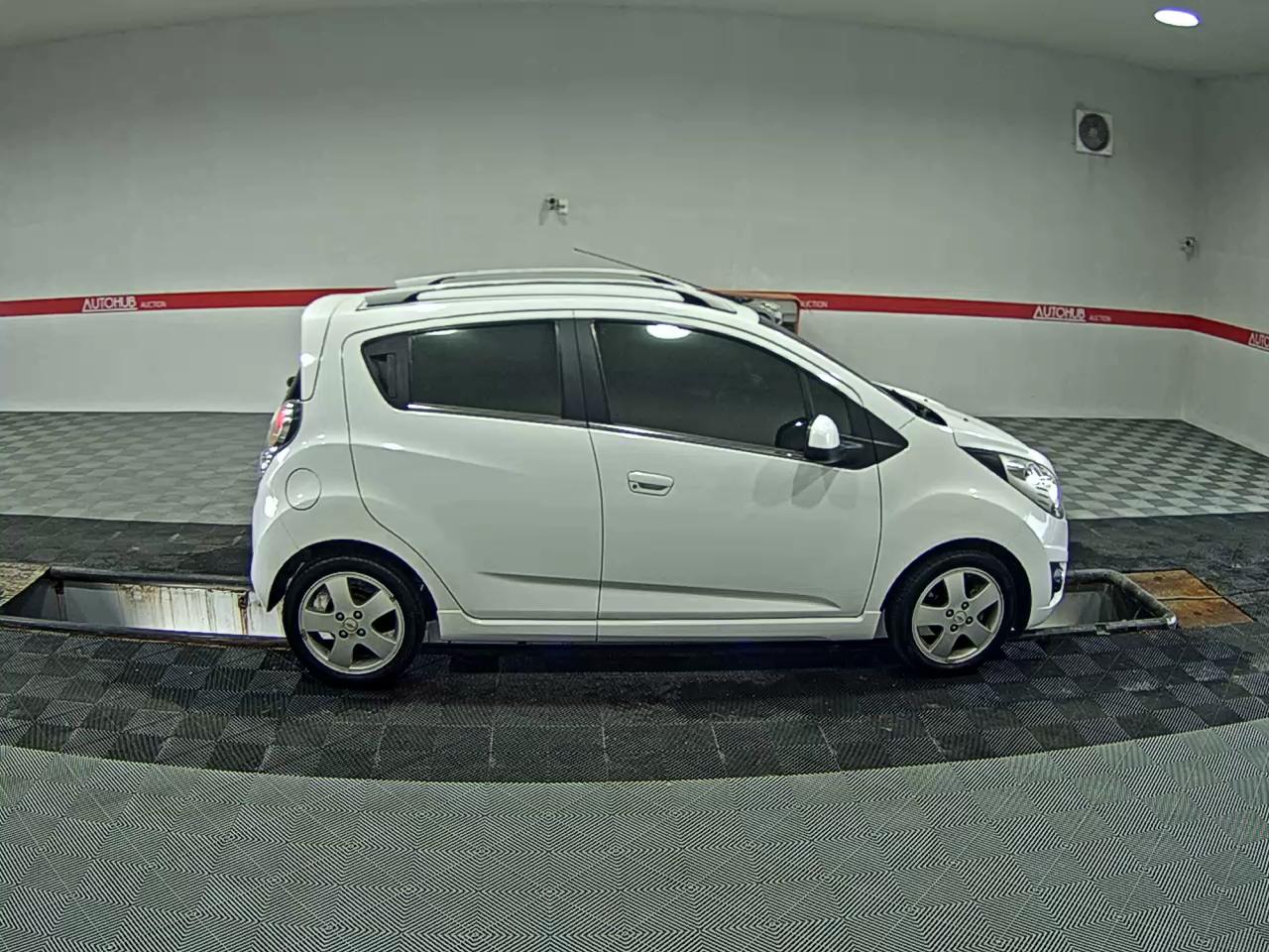 2012 - chevrolet spark