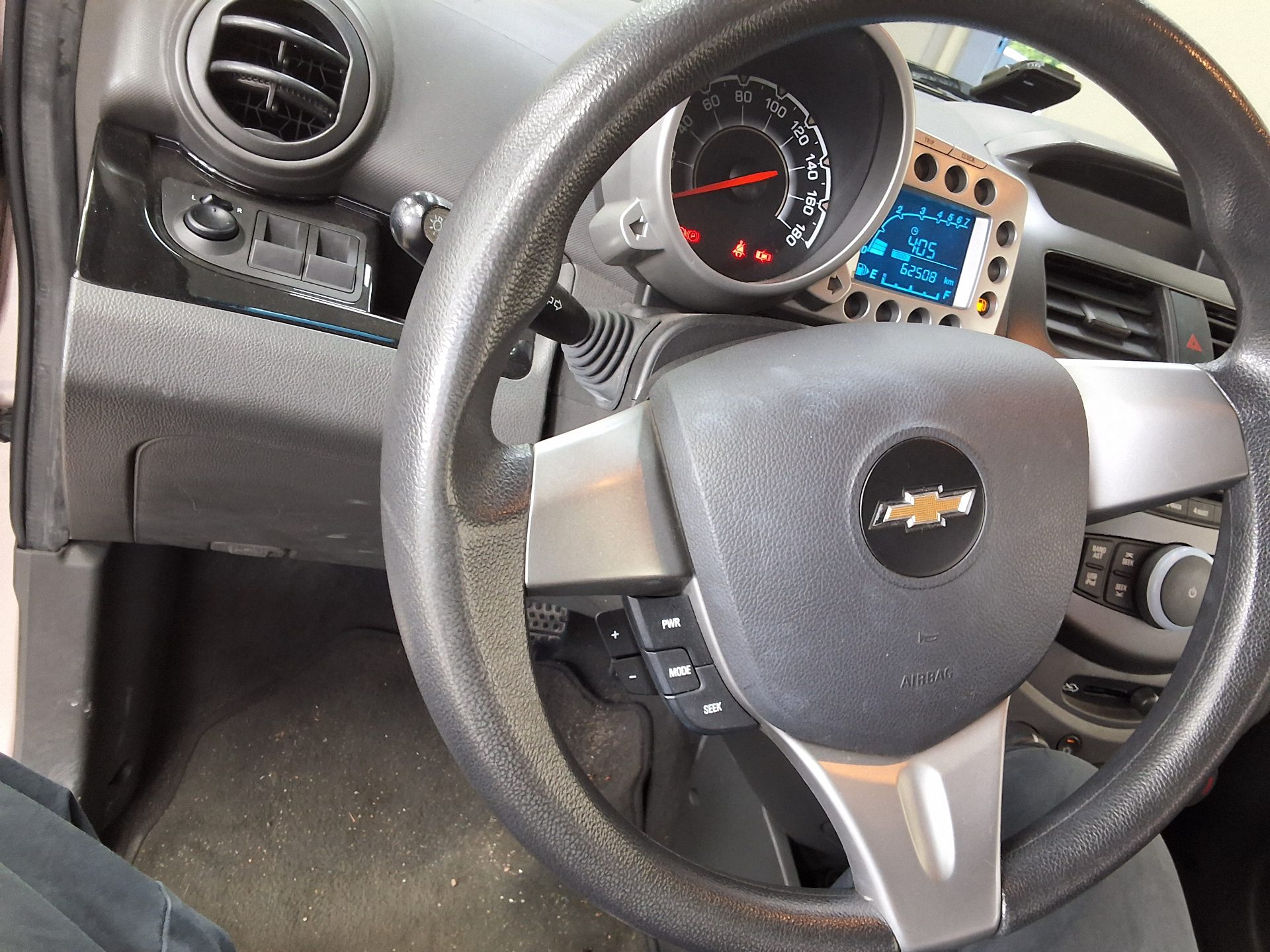 2012 - chevrolet spark
