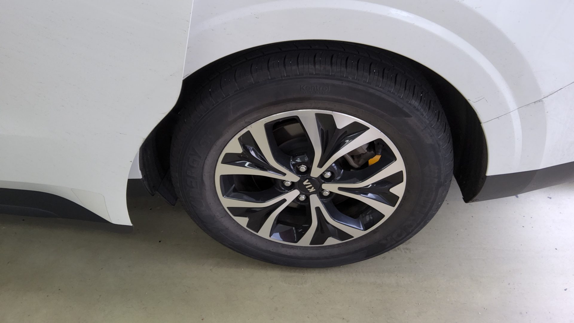 2021 - kia carnival
