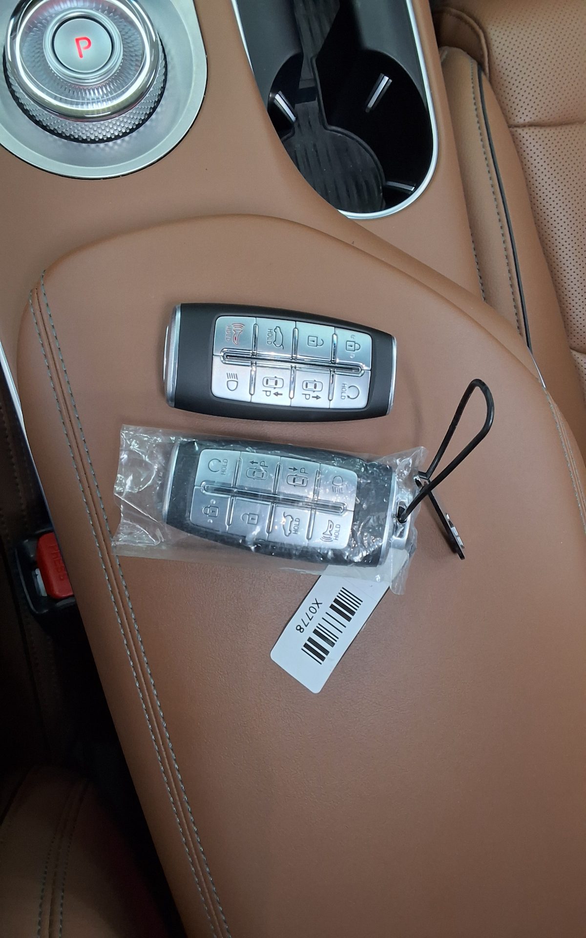 جينيسيس Gv70 2023 — صورة 19