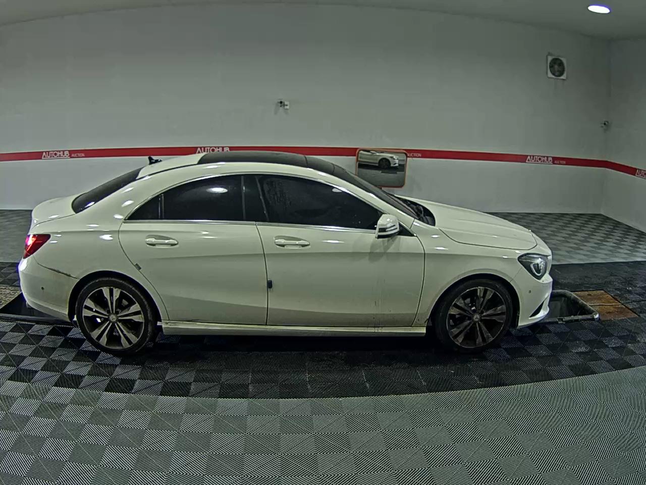 2014 - mercedes-benz cla200