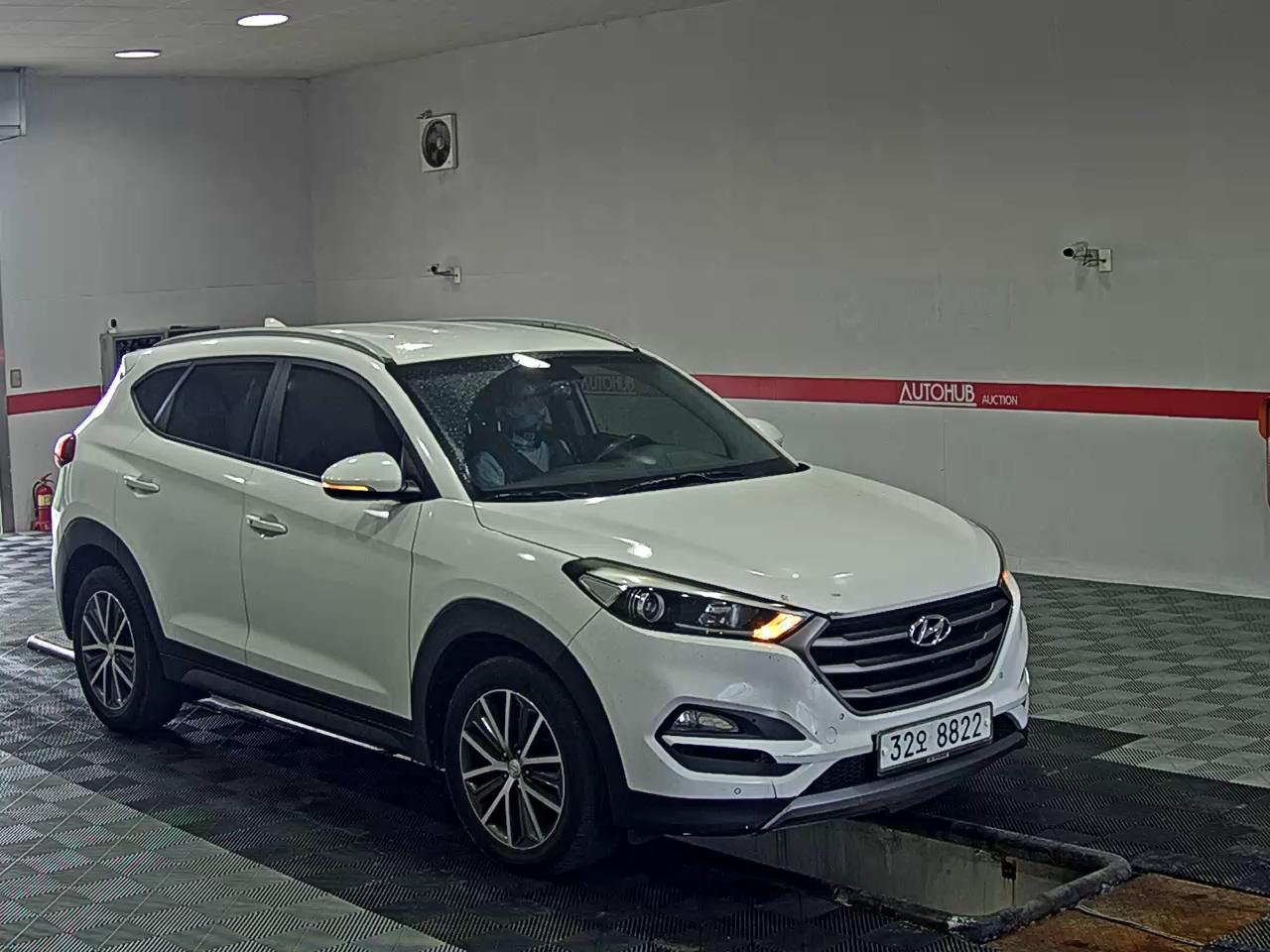 2016 - hyundai tucson