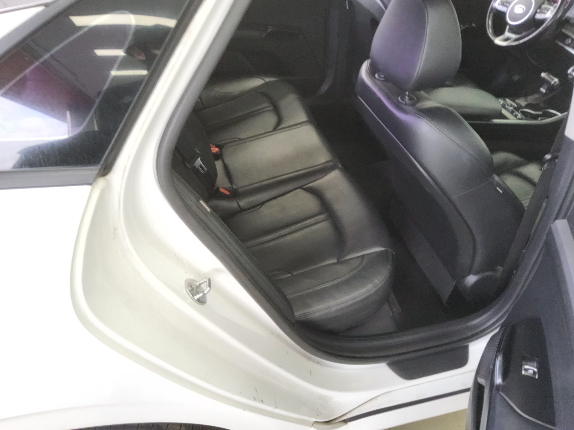 2020 - kia k5