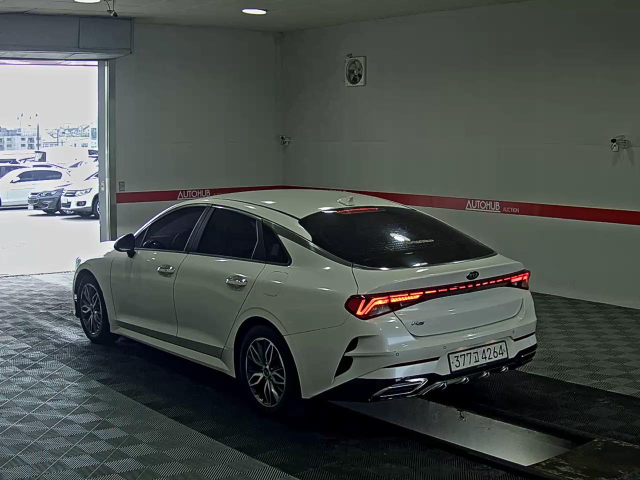 2020 - kia k5