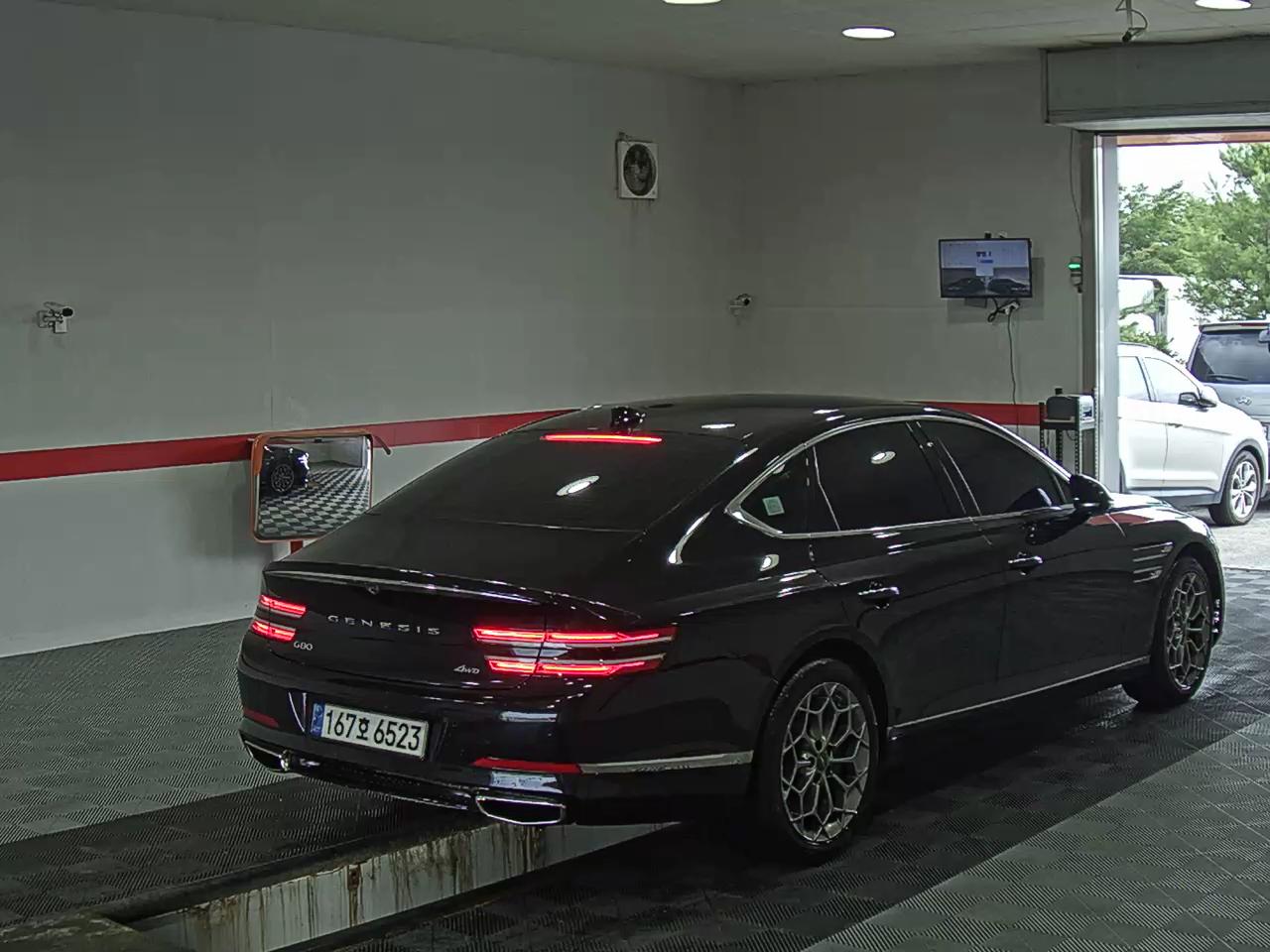 جينيسيس G80 2021 — صورة 13