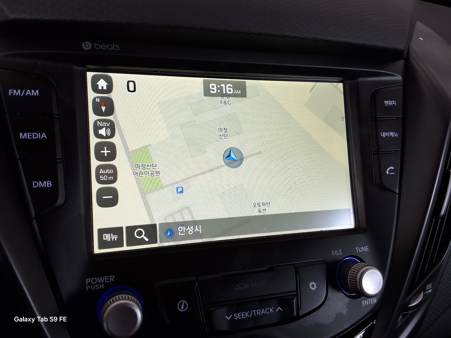 2016 - hyundai veloster