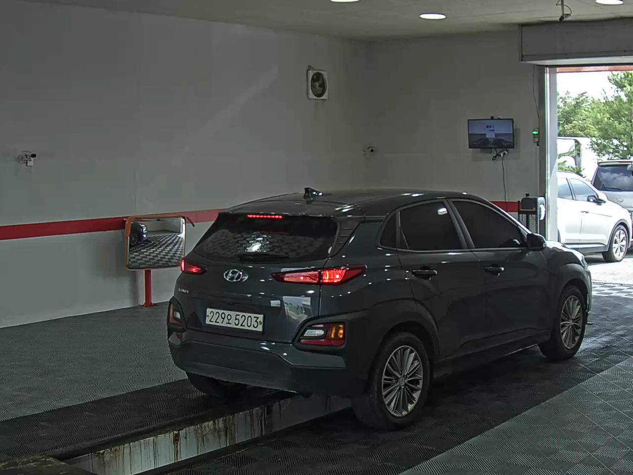 2020 - hyundai kona