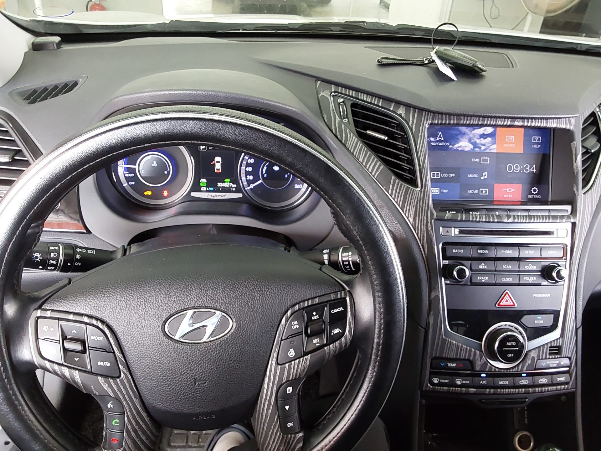 2016 - hyundai grandeur