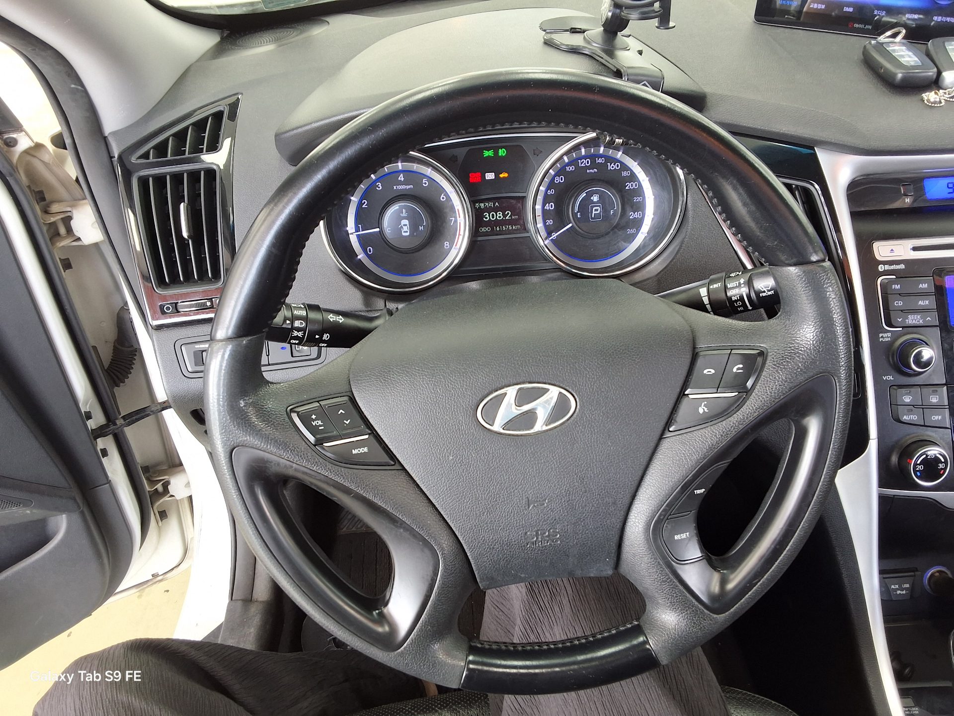 2010 - hyundai sonata