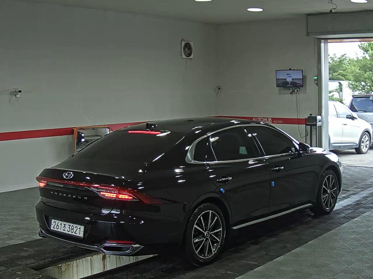 2022 - hyundai grandeur