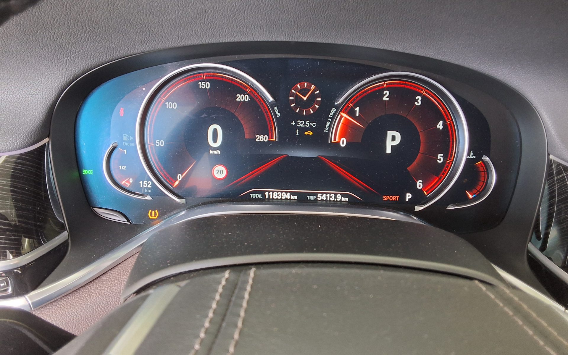 2018 - bmw m7