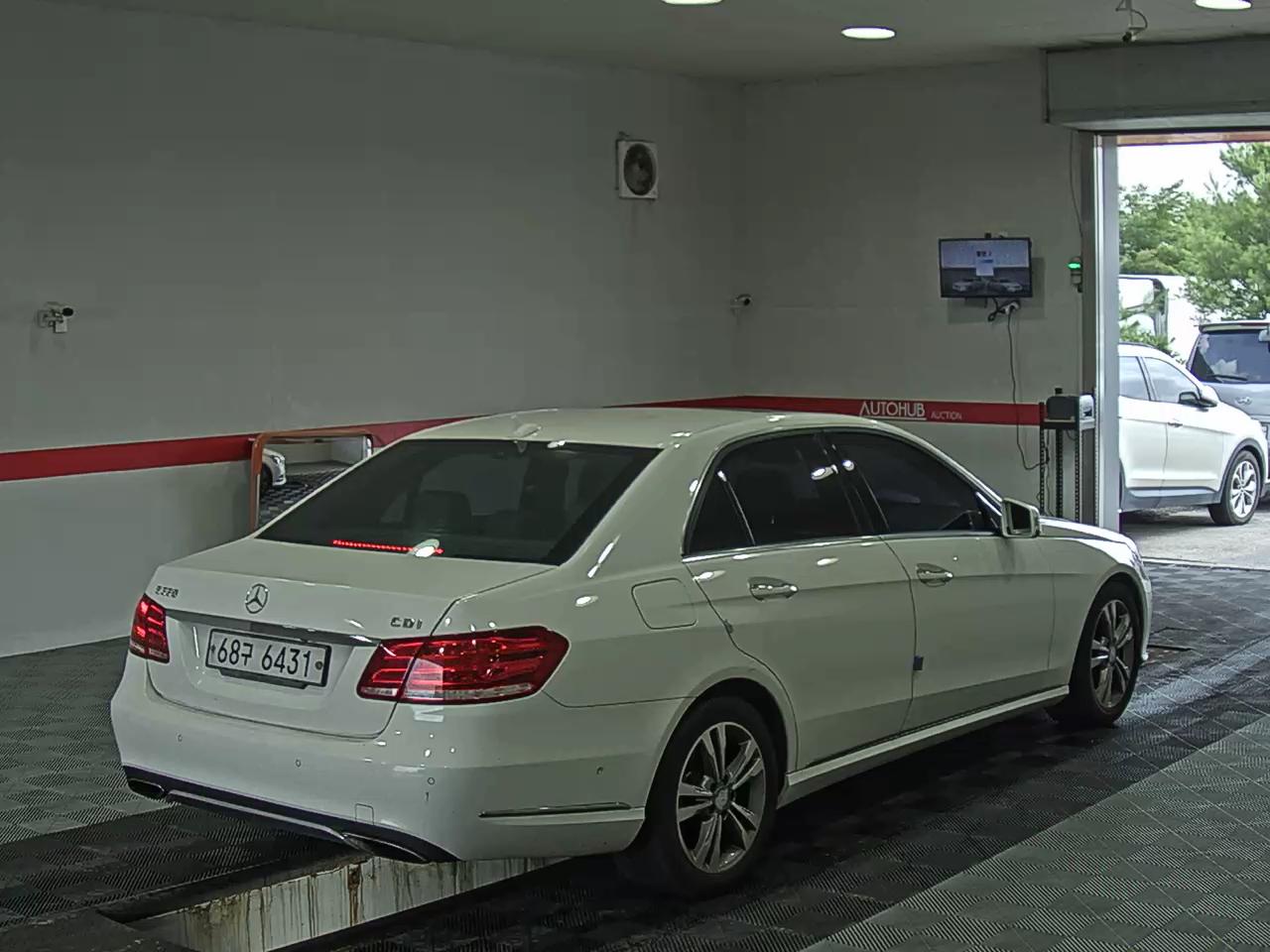 2014 - mercedes-benz e220