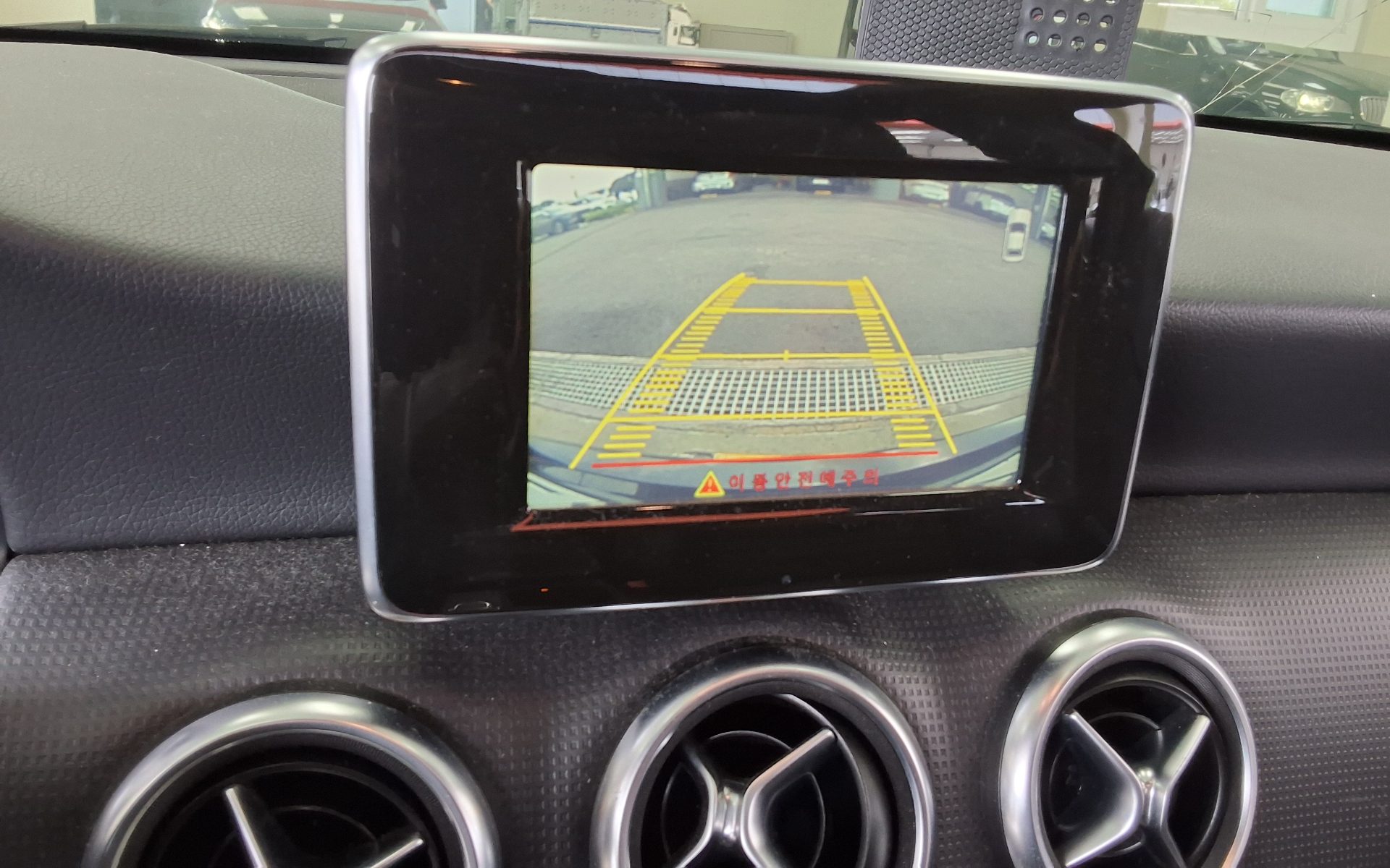 2015 - mercedes-benz a180