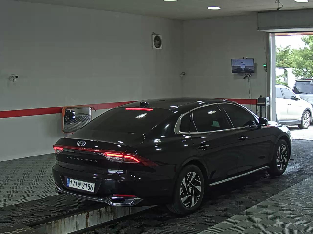 هيونداي جرانديور 2023 IG LE BLANC