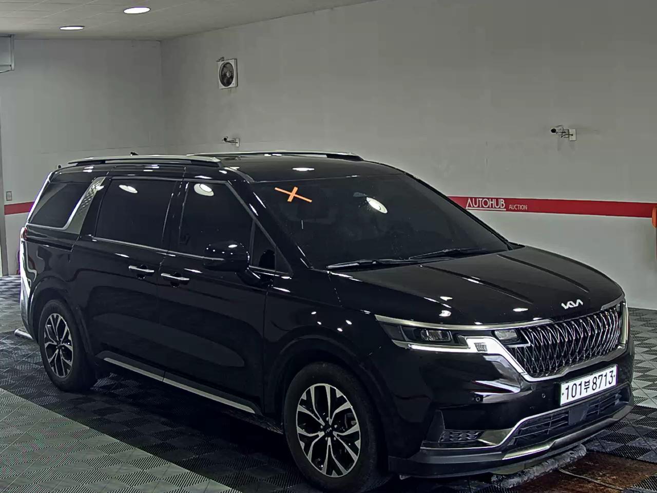 2023 - kia carnival