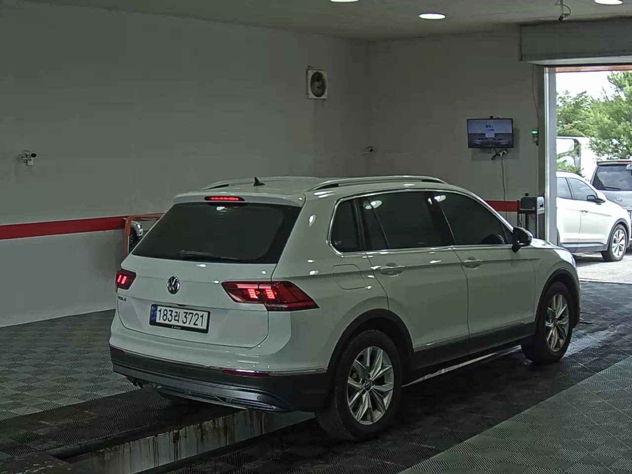 2020 - volkswagen tiguan